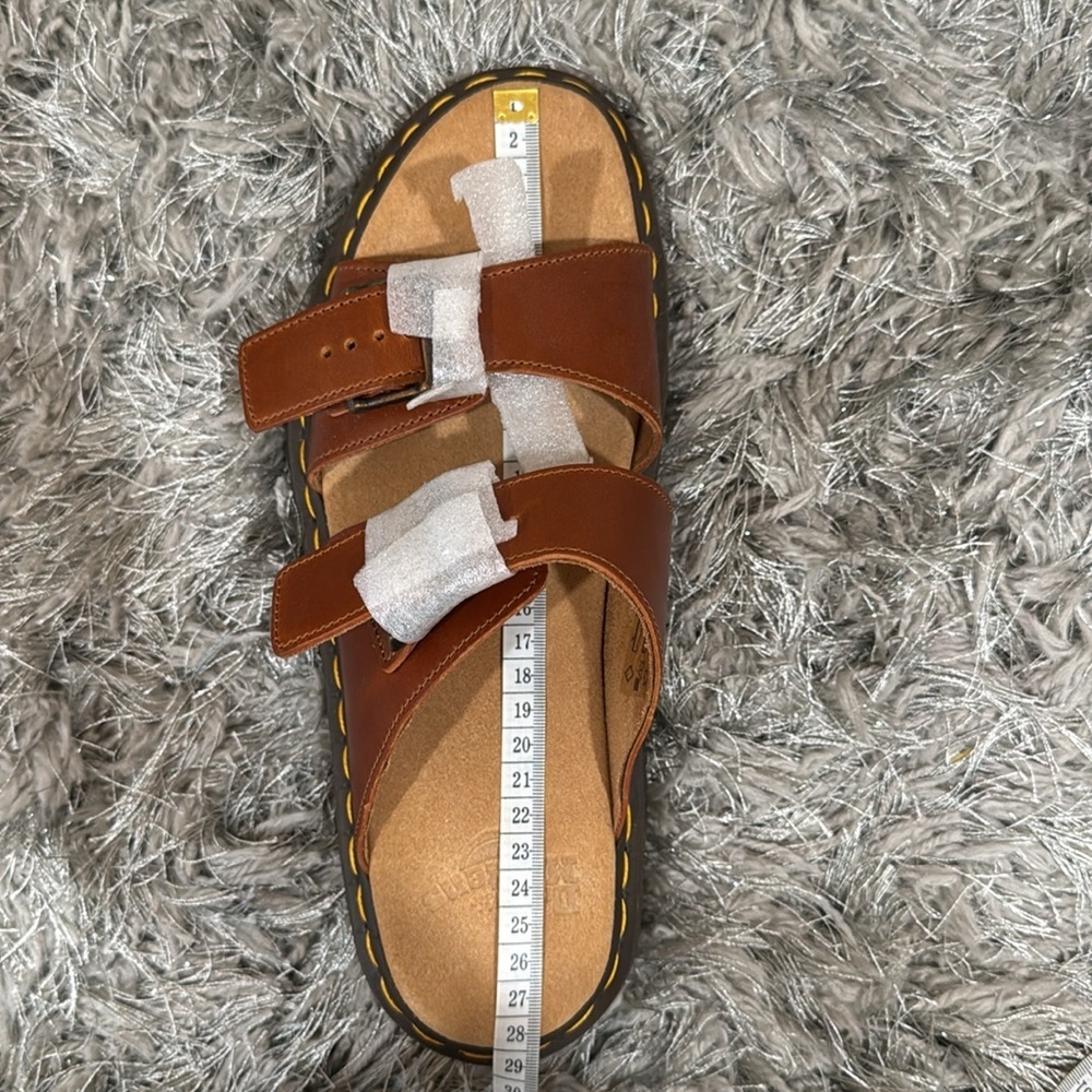 NWOT Dr. Martens Josef Sandals - Picture 9 of 10